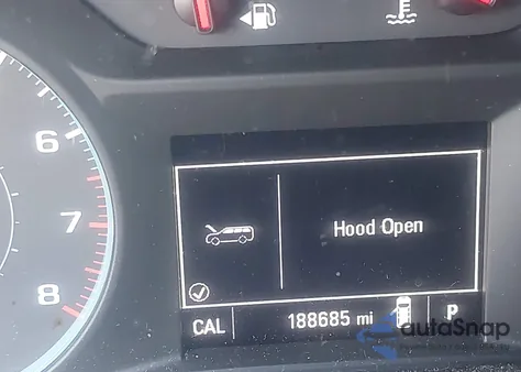 2018 Chevrolet Traverse Ls z USA, uszkodzony, nr VIN 1GNERFKWXJJ206526